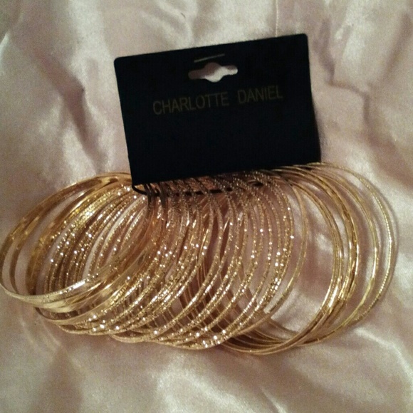 Meet your Posher, Baby Doll - Picture 3 of 4